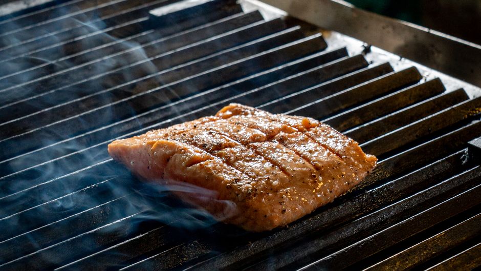 Air Fryer Salmon: Time & Temperature Chart